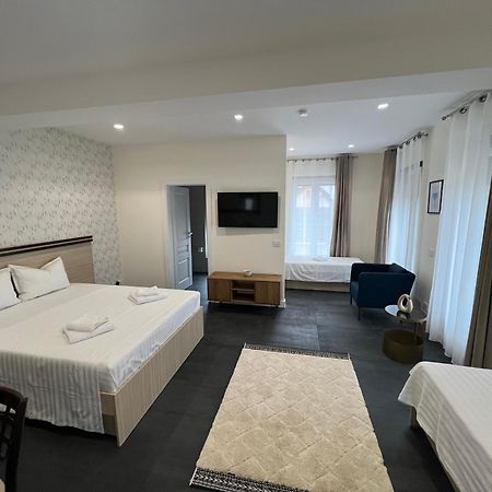 Pensiunea Villa D'Amici Mosnita Noua 외부 사진