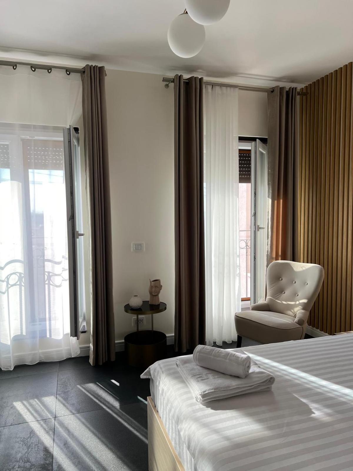 Pensiunea Villa D'Amici Mosnita Noua 외부 사진